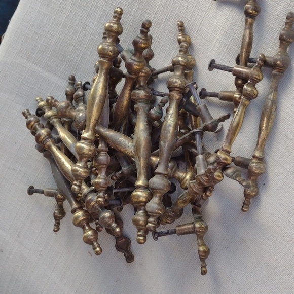 5 lbs. Brass Furniture Handles - Picture 1 of 3
